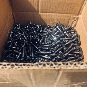 chrome black (M7/M8*32)